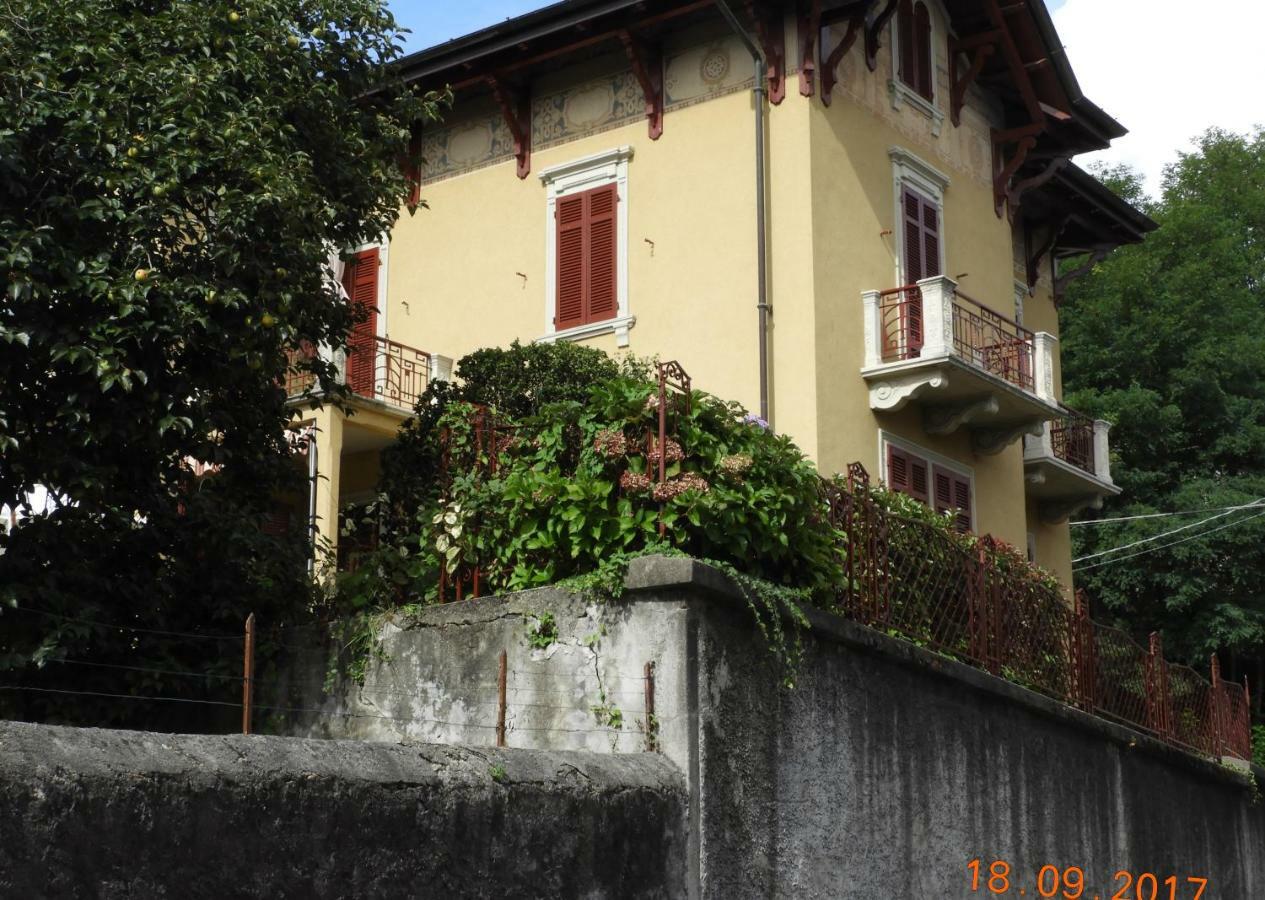 Casa Franca Apartment Pettenasco Ngoại thất bức ảnh